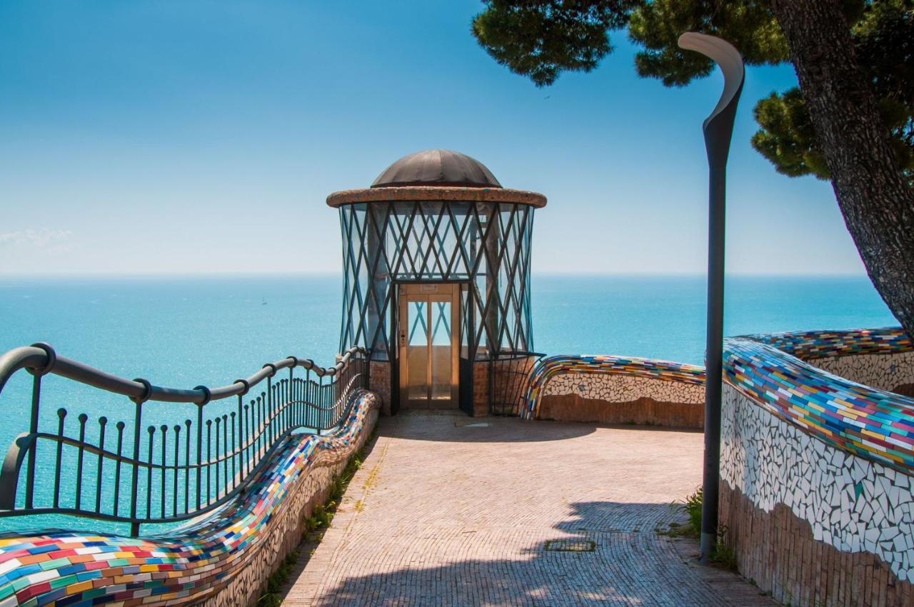 La Bomboniera B&B Amalfi Coast Vietri Buitenkant foto